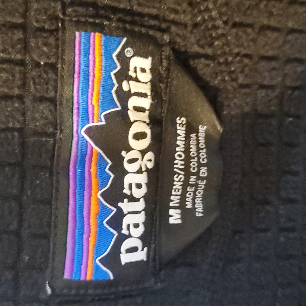 Patagonia Red Door Mid Layer Pullover - image 3